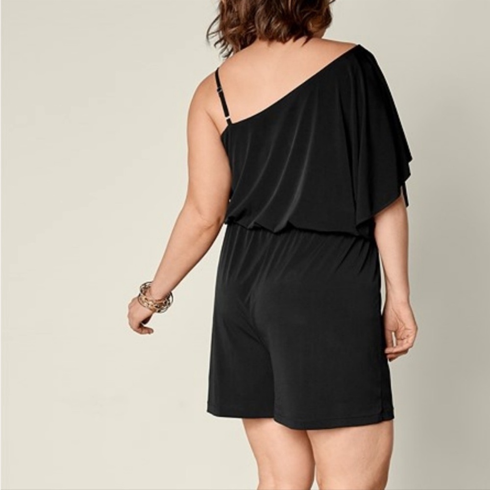 Venus Chain Link Short Romper - Picture 3 of 7